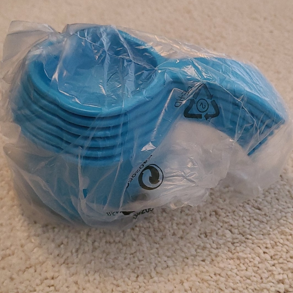 Tupperware Measuring Cups